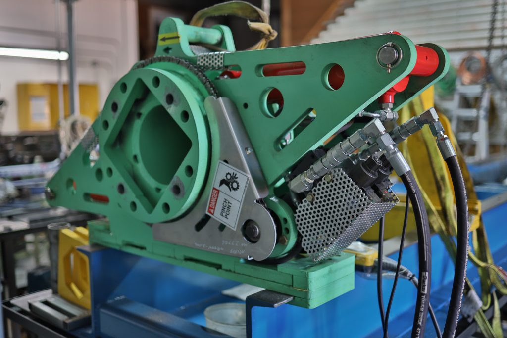 nut buster hydraulic cylinder repair