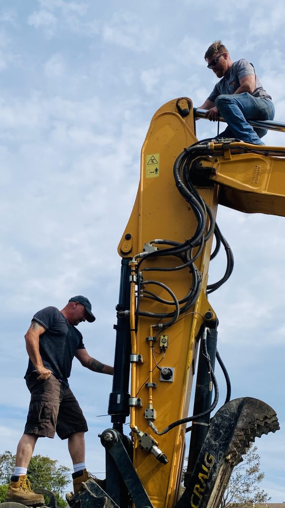 heavy equipment hydraulic repair